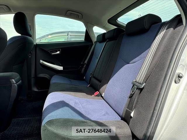Toyota PRIUS 2013-09 376044-17