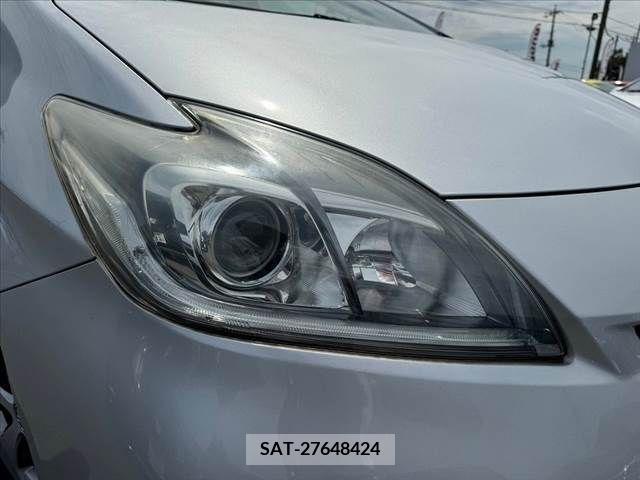 Toyota PRIUS 2013-09 376044-28