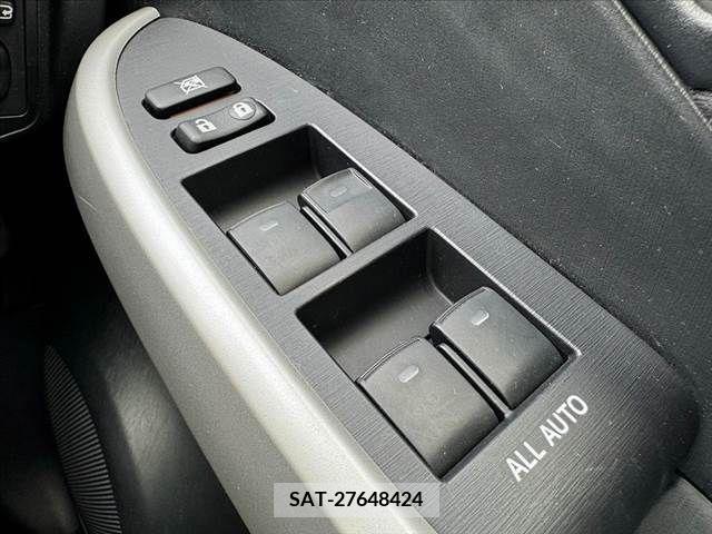 Toyota PRIUS 2013-09 376044-21