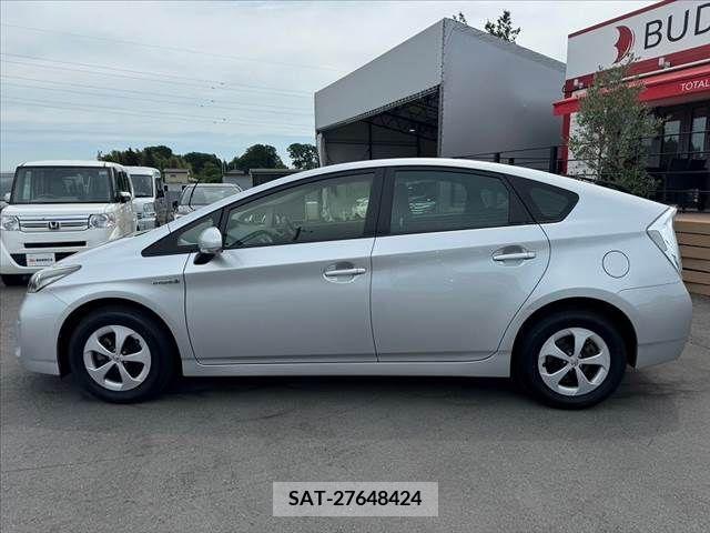 Toyota PRIUS 2013-09 376044-10