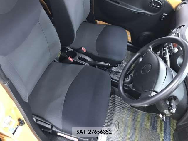 Daihatsu ESSE 2009-02 372400-8