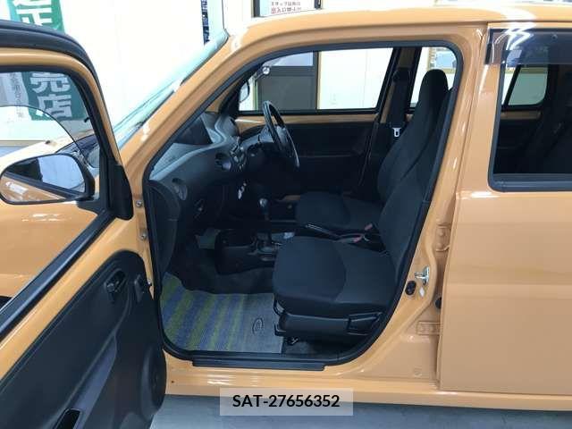Daihatsu ESSE 2009-02 372400-18