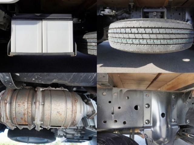 Mazda TITAN 2018-10 28698-28