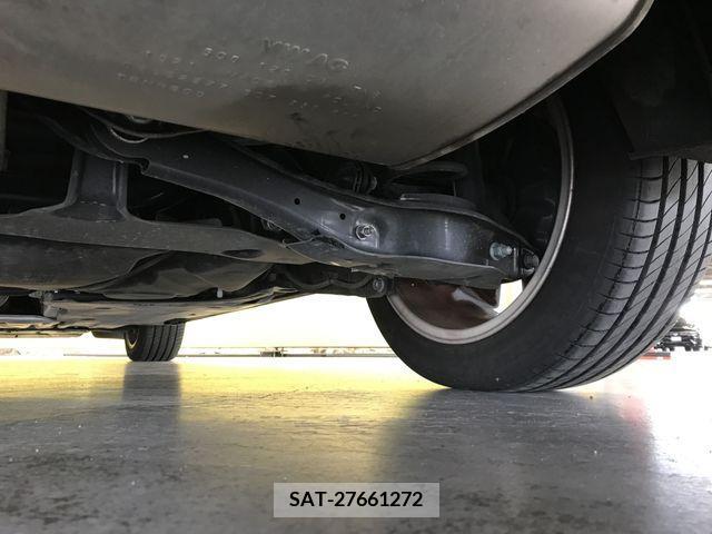 VolksWagen GOLF 2021-08 320368-29