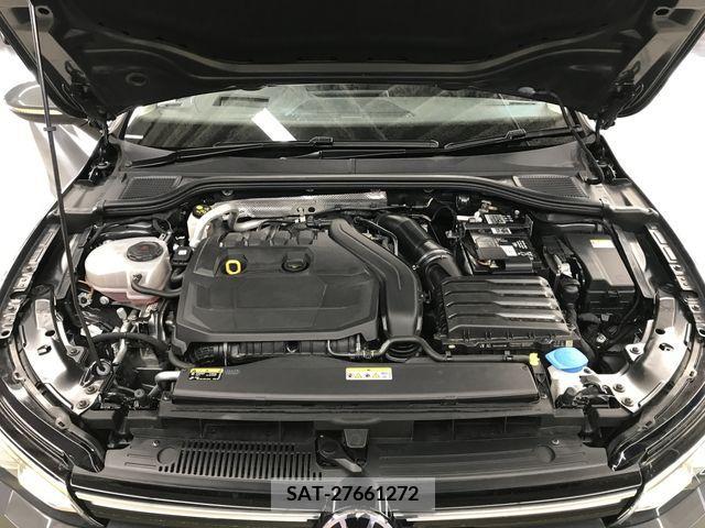 VolksWagen GOLF 2021-08 320368-26