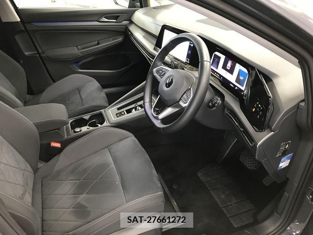 VolksWagen GOLF 2021-08 320368-19