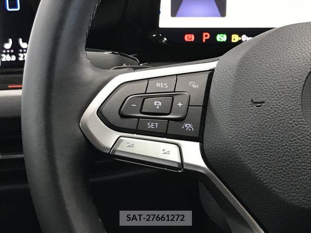 VolksWagen GOLF 2021-08 320368-10