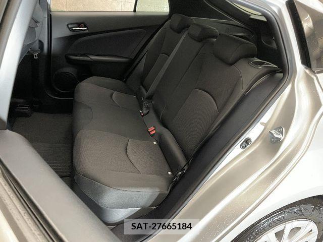 Toyota PRIUS 2019-05 322442-11