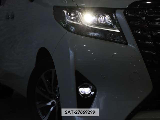 Toyota ALPHARD 2017-09 384728-13