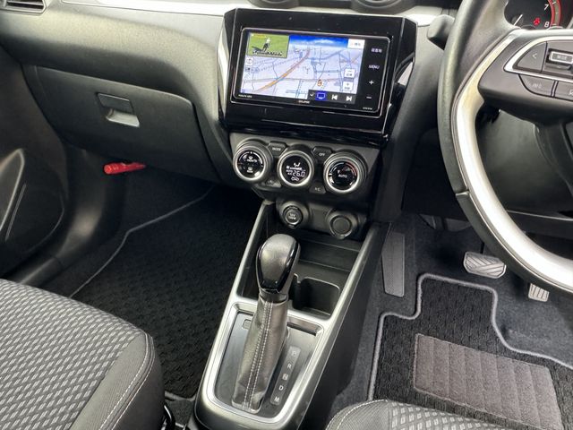 Suzuki SWIFT 2017-01 193689-14