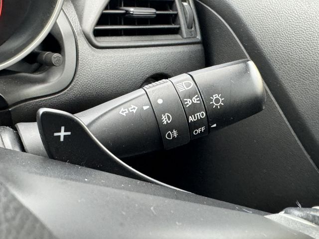 Suzuki SWIFT 2017-01 193689-12