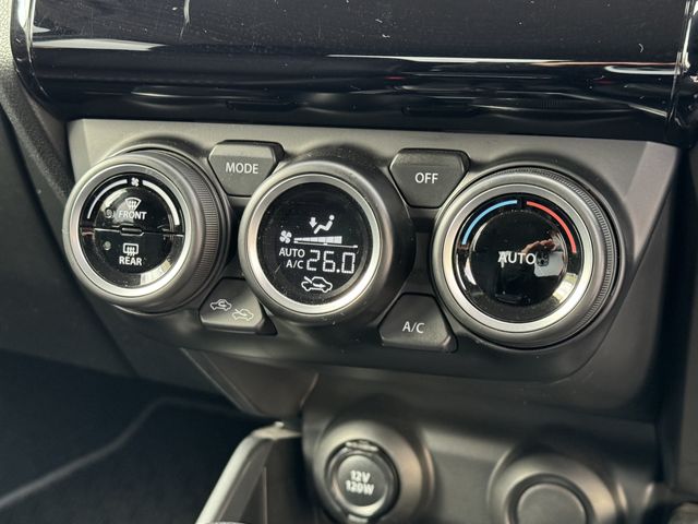 Suzuki SWIFT 2017-01 193689-15
