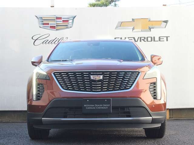 Cadillac XT4 2022-02 11684-2