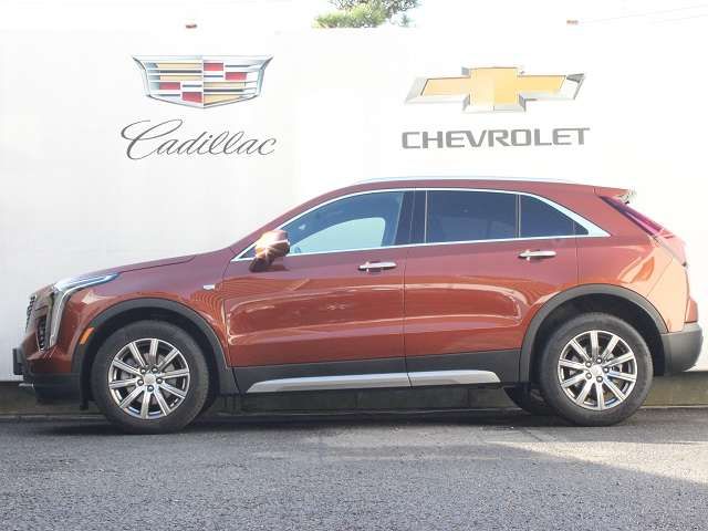 Cadillac XT4 2022-02 11684-11