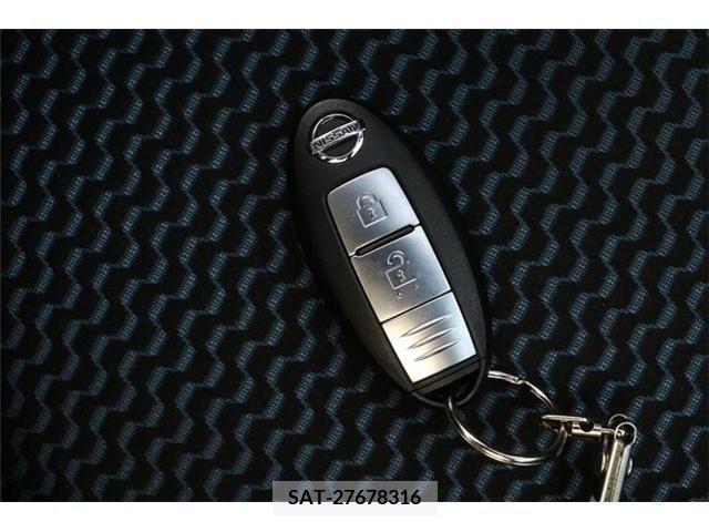 Nissan NOTE 2016-07 201080-13