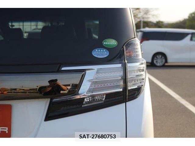 Toyota VELLFIRE 2016-10 236681-10