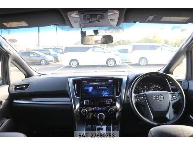 Toyota VELLFIRE 2016-10 236681-16