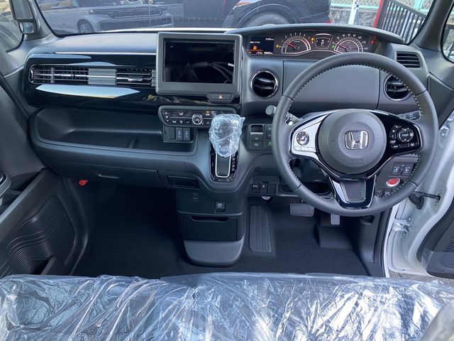 Honda N BOX CUSTOM 2023-09 8920-1
