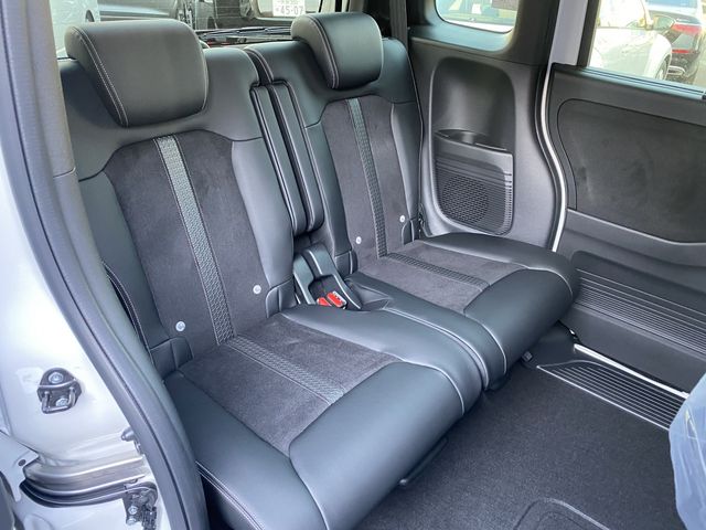 Honda N BOX CUSTOM 2023-09 8920-13