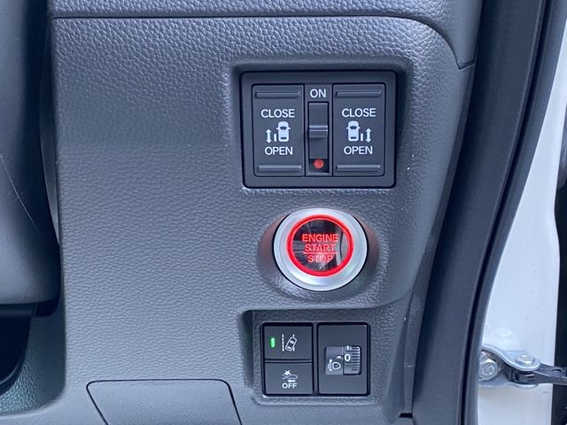 Honda N BOX CUSTOM 2023-09 8920-4