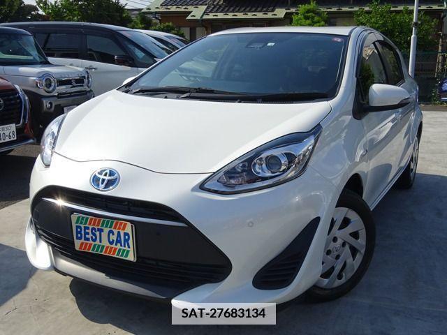 Toyota AQUA 2018-05 380870-0