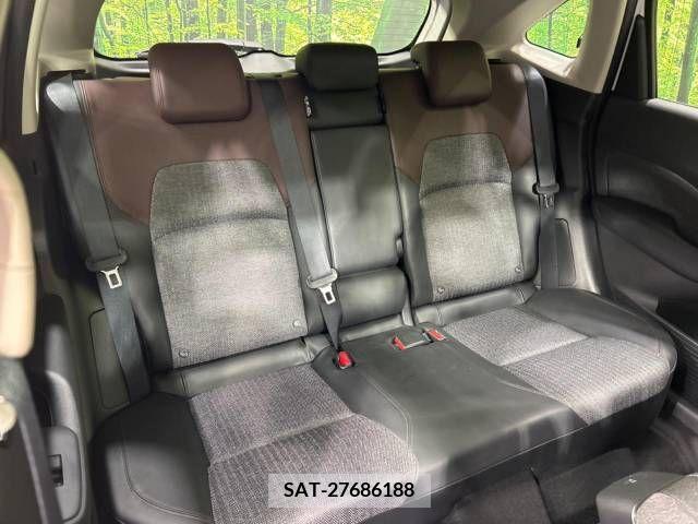 Nissan AURA 2023-06 225622-9