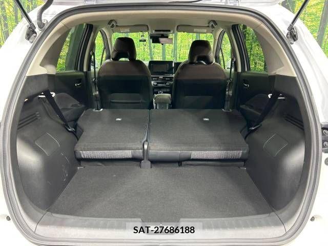 Nissan AURA 2023-06 225622-10