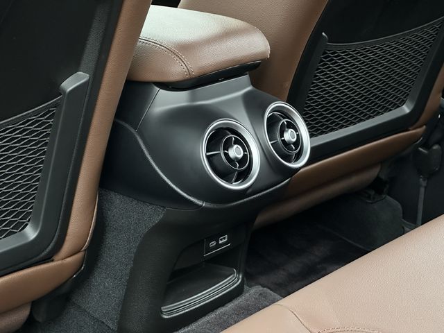 ALFA ROMEO STELVIO 2022-09 27713-17