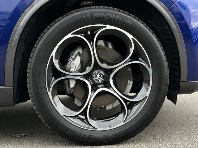 ALFA ROMEO STELVIO 2022-09 27713-25