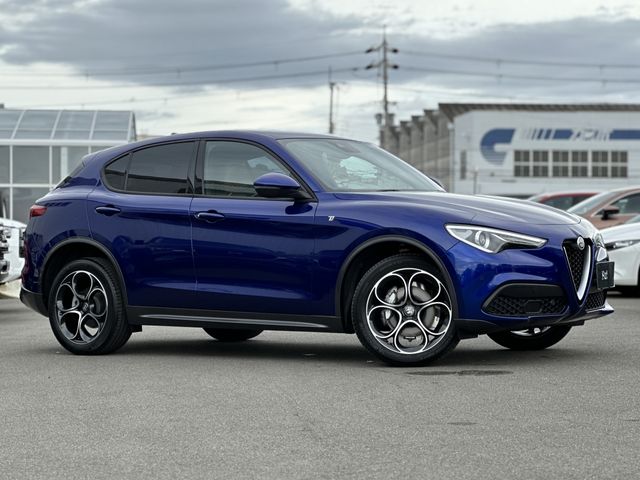 ALFA ROMEO STELVIO 2022-09 27713-27