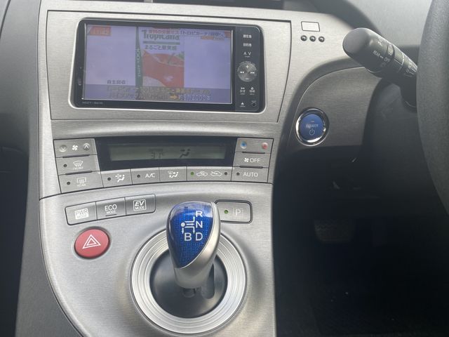 Toyota PRIUS 2012-05 21922-7