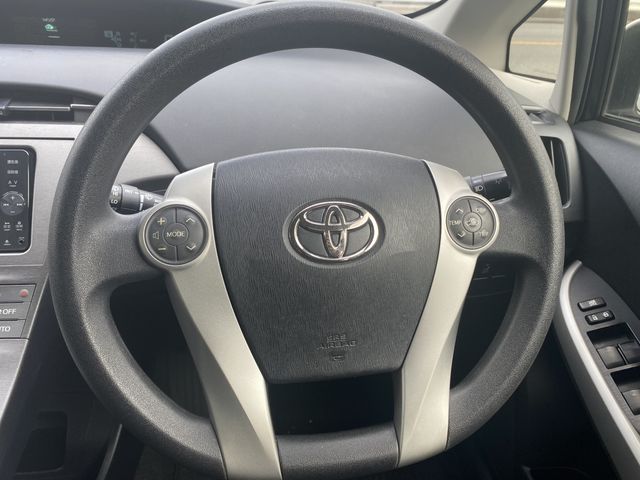 Toyota PRIUS 2012-05 21922-4