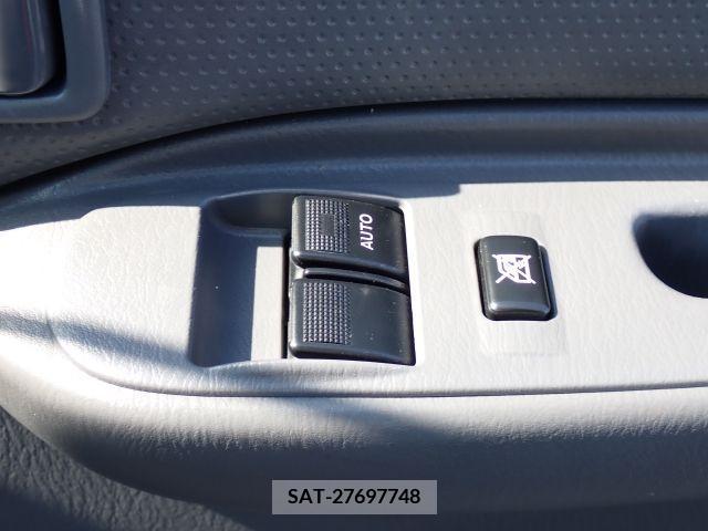 Mazda BONGO VAN 2017-12 238807-11
