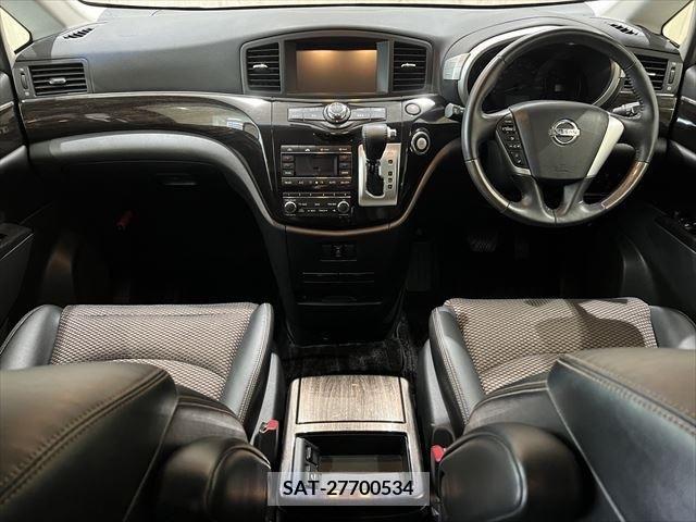 Nissan ELGRAND 2013-02 297183-18
