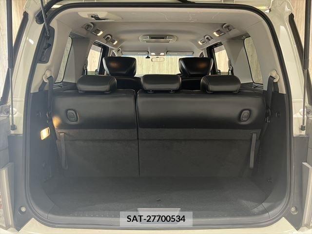 Nissan ELGRAND 2013-02 297183-25