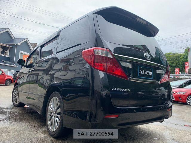 Toyota ALPHARD 2013-06 299911-4