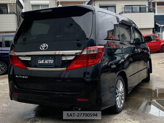Toyota ALPHARD 2013-06 299911-1