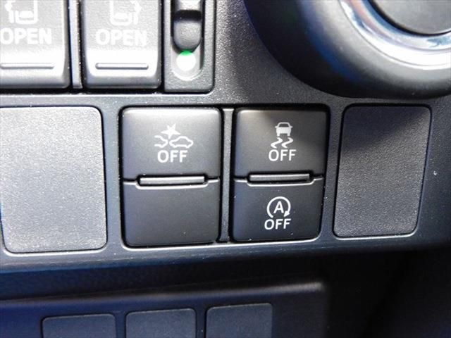 Toyota ROOMY 2017-11 22720-28