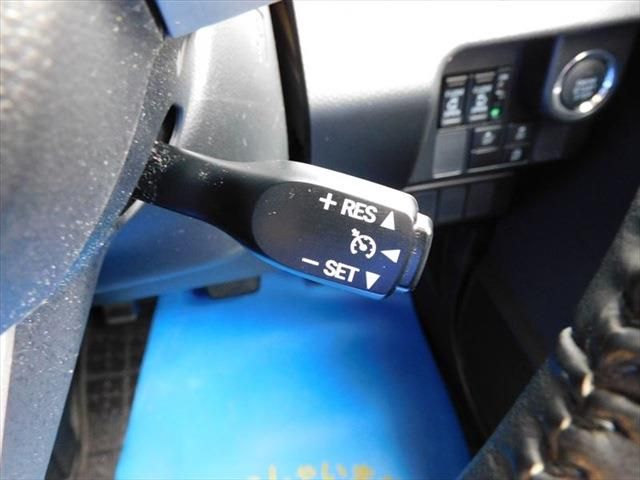 Toyota ROOMY 2017-11 22720-25