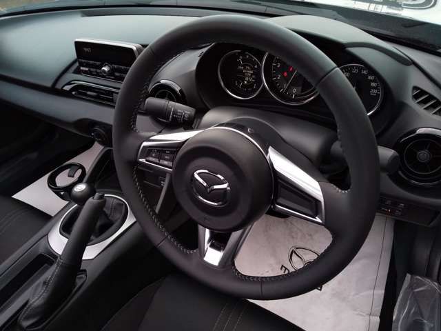 Mazda ROADSTER 2022-09 24285-11
