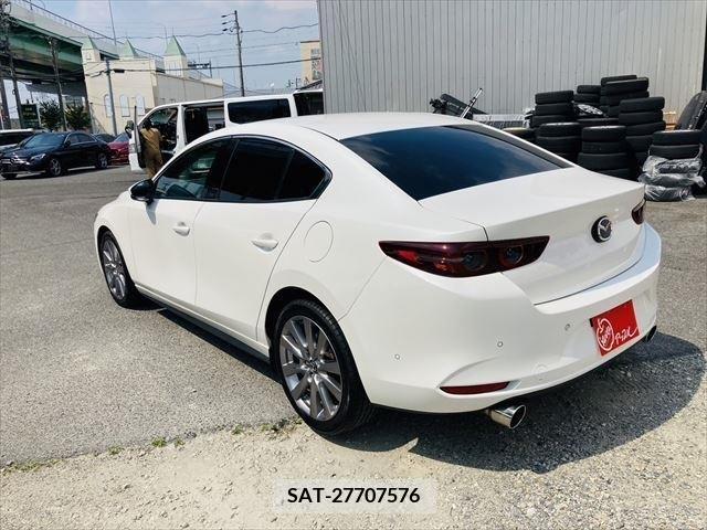 Mazda MAZDA3 2019-09 381539-15