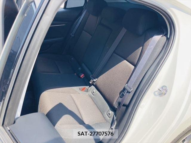 Mazda MAZDA3 2019-09 381539-26