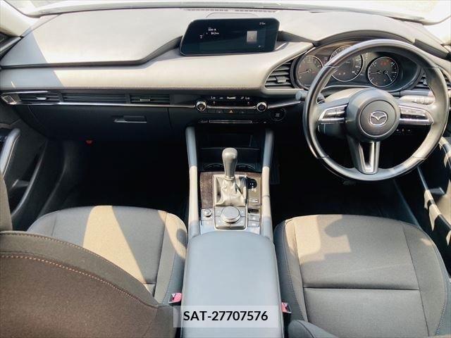 Mazda MAZDA3 2019-09 381539-1