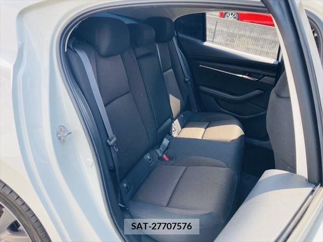 Mazda MAZDA3 2019-09 381539-5