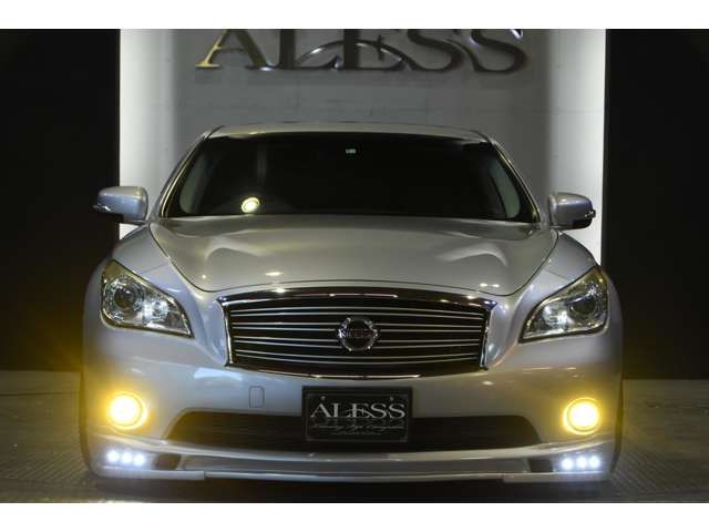 Nissan FUGA 2010-01 9524-19