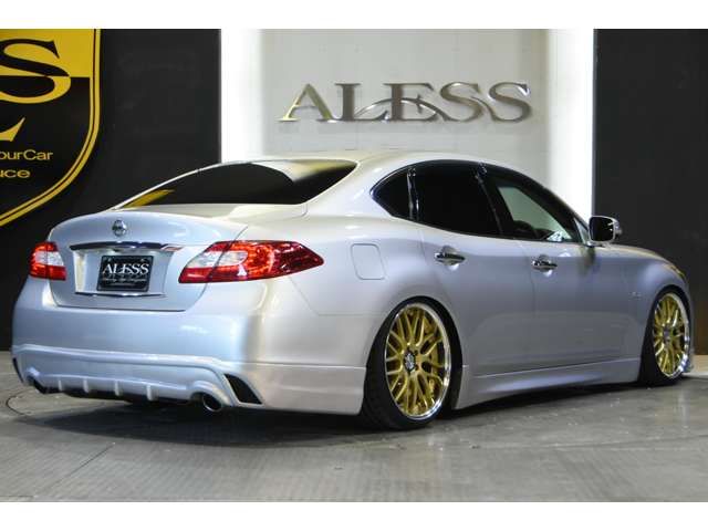 Nissan FUGA 2010-01 9524-2