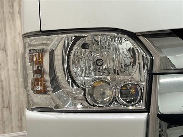 Toyota HIACE VAN 2019-07 182097-8