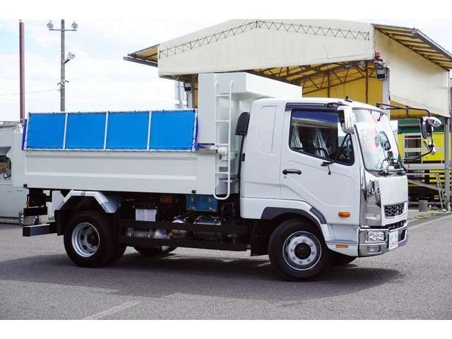 MITSUBISHI FUSO Fighter 2023-04 11483-5