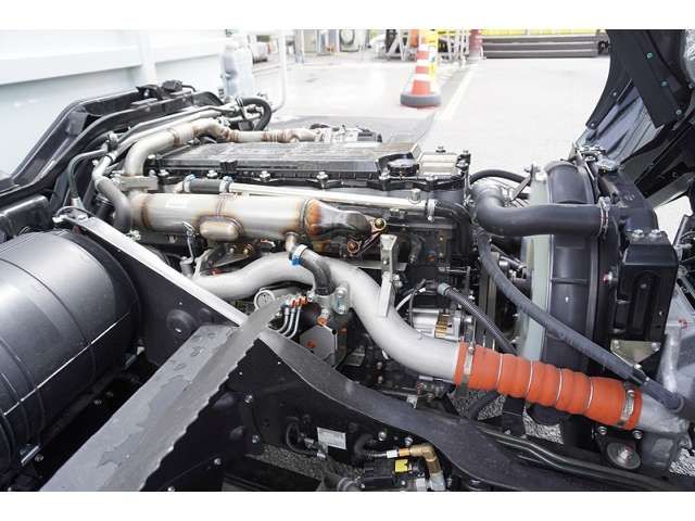 MITSUBISHI FUSO Fighter 2023-04 11483-13