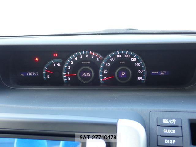 Toyota VOXY 2011-12 349615-14